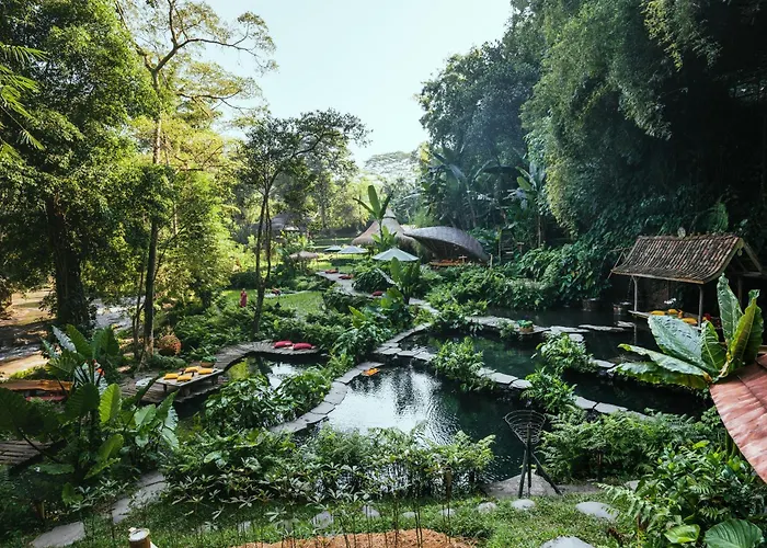Bambu Indah Hotel Ubud 